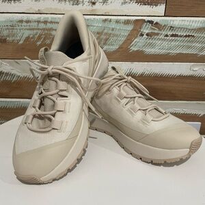 KIZIK Wasatch Neutral Sneaker US men’s size 9 (or) women’s 10.5, Sand, Unisex